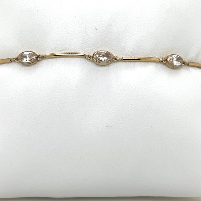 Bracelet Vogue - White Oval and Gold